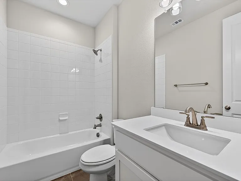 4123 Windy Point Rd — Photo 19