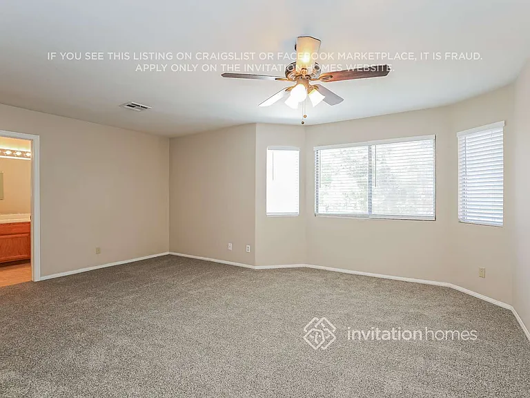2121 Harbor Cliff Dr — Photo 9