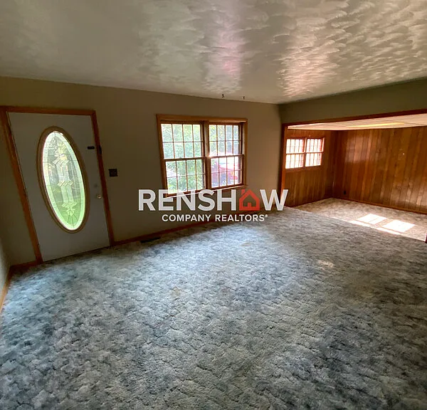 907 Sycamore St — Photo 3