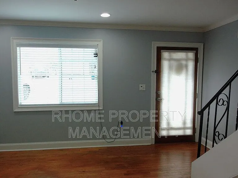 187 Rondak Cir — Photo 2