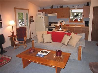 4th image of 17310 Mountain Side Dr E