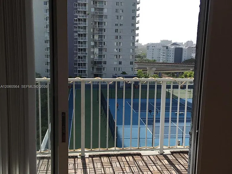 800 N Miami Ave #E-1001 — Photo 10