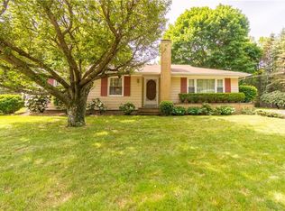 154 Theresa St, Woonsocket, RI 02895