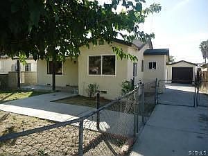 4th image of 7636 Elm Ave