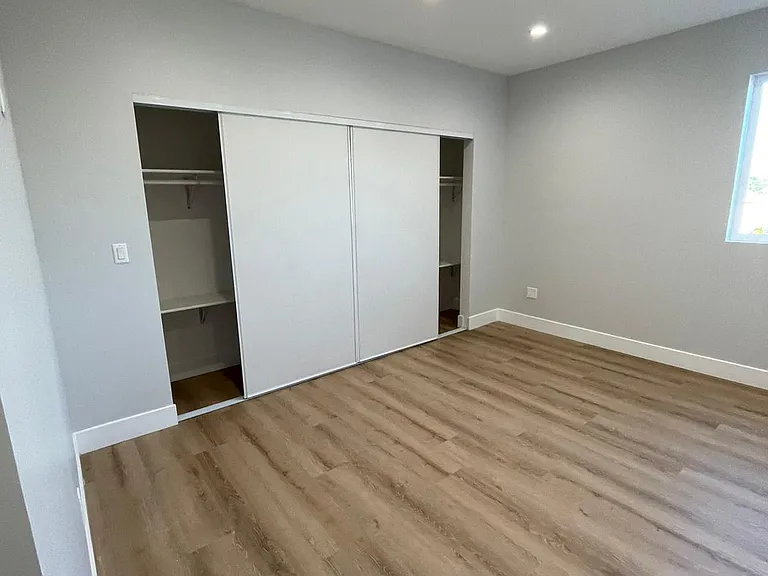 6347 Farmdale Ave — Photo 19