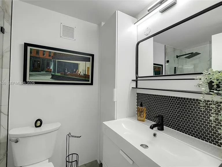 1200 West Ave #811 — Photo 12