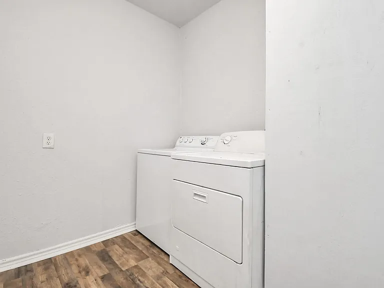 3743 Odin Ct — Photo 29