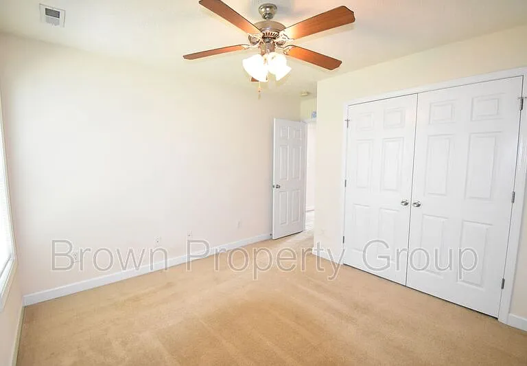 165 Pender Rd — Photo 18