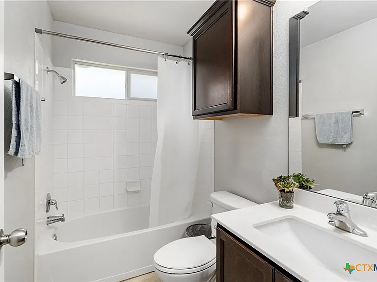 5634 Stonehaven Dr — Photo 14
