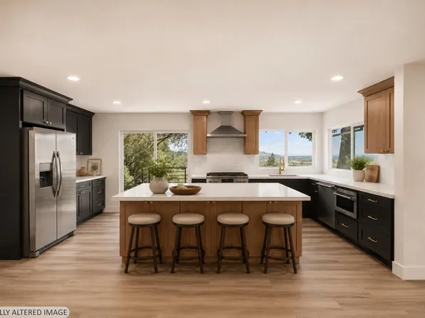 1385 Wikiup Drive, Santa Rosa, CA 95403