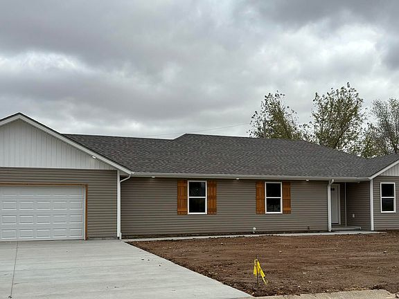 2nd image of 1536 Lana Drive