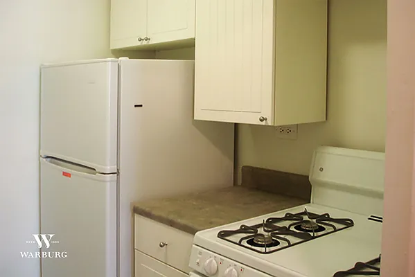 Rented by Warburg | media 2
