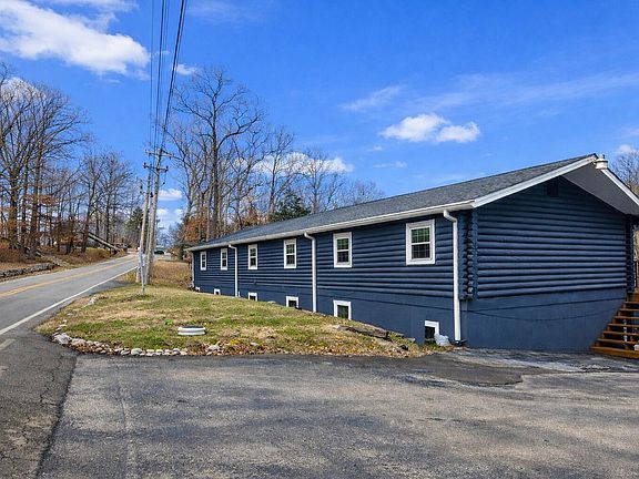 5th image of 81 Lees Ford Dock Rd #3