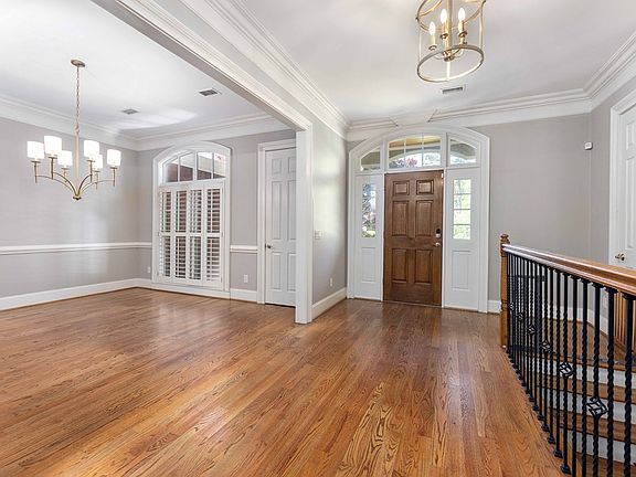 5th image of 4948 Turnberry Ln