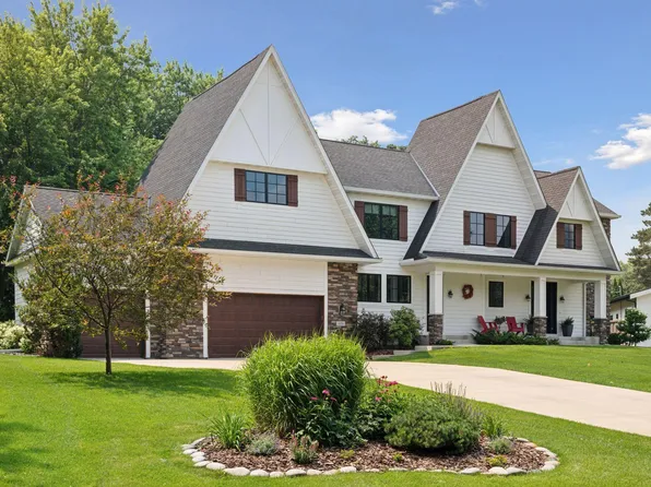 6004 Arbour Ln, Edina, MN 55436