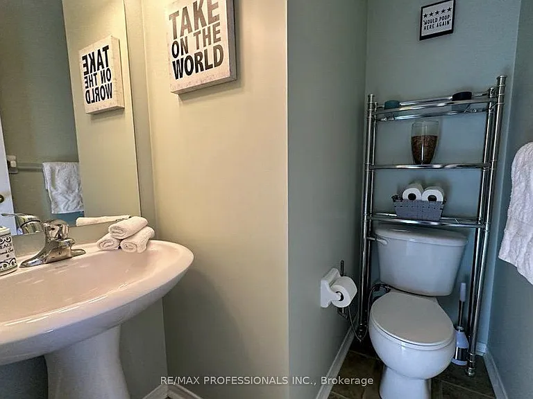57 Green Briar Dr — Photo 23