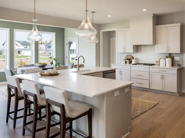 17990 Hidden Creek Trl, Lakeville, MN 55044