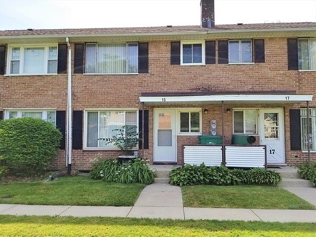 1st image of 15 Indianwood Blvd