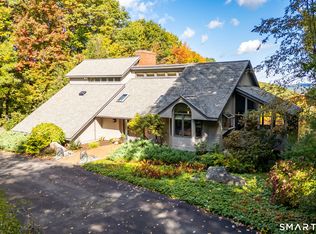 240 Mountain Rd, North Granby, CT 06060