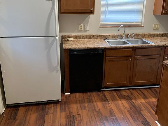 4th image of 1145 Jennie Ln