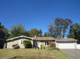 735 McCormick Dr, Toms River, NJ 08753