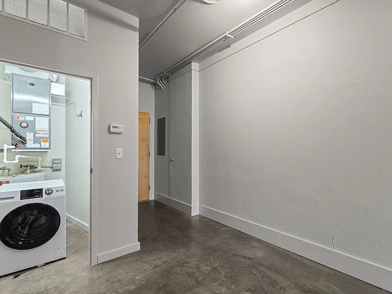 1006 Olive St #602 — Photo 5