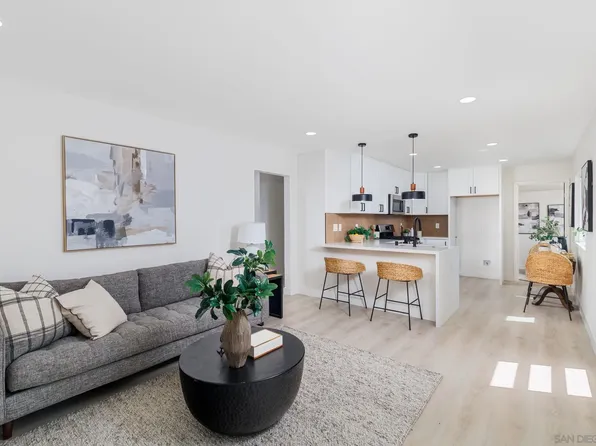 866 Merlin Dr, San Diego, CA 92114