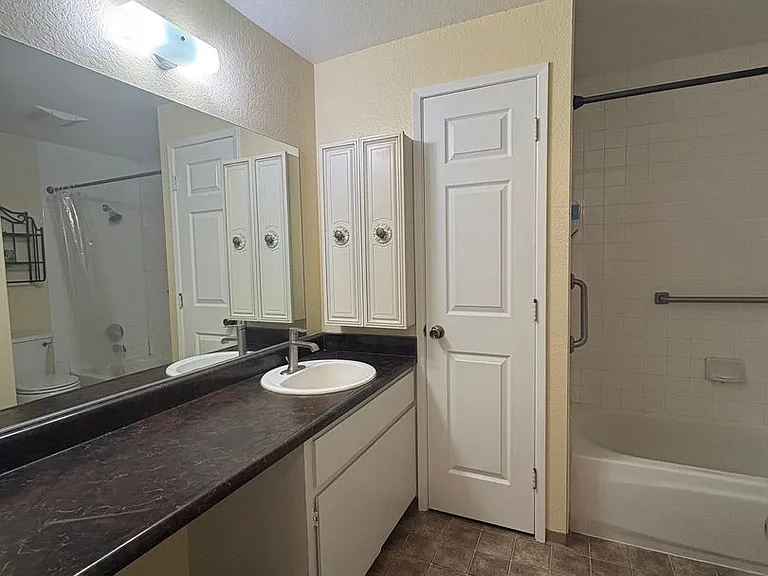 2702 W Modoc Ct — Photo 11
