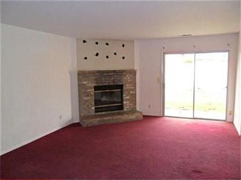 4th image of 1574 Laguna Cir