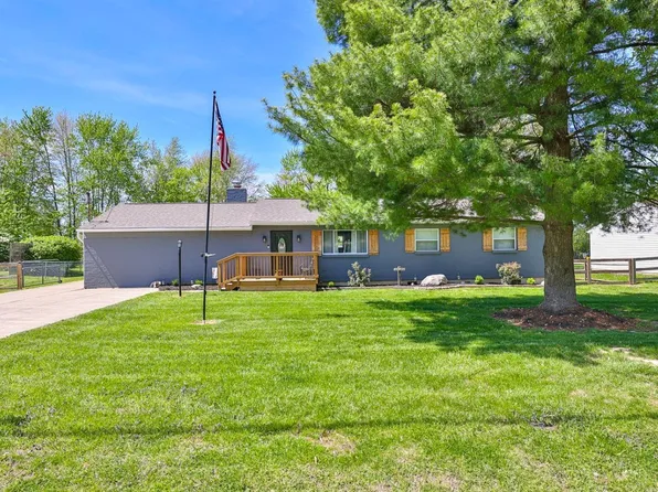 1824 Lois Ln, Goshen, OH 45122