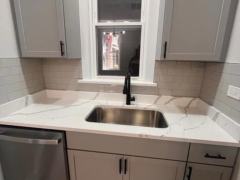 2955 N Spaulding Ave #1R — Photo 15