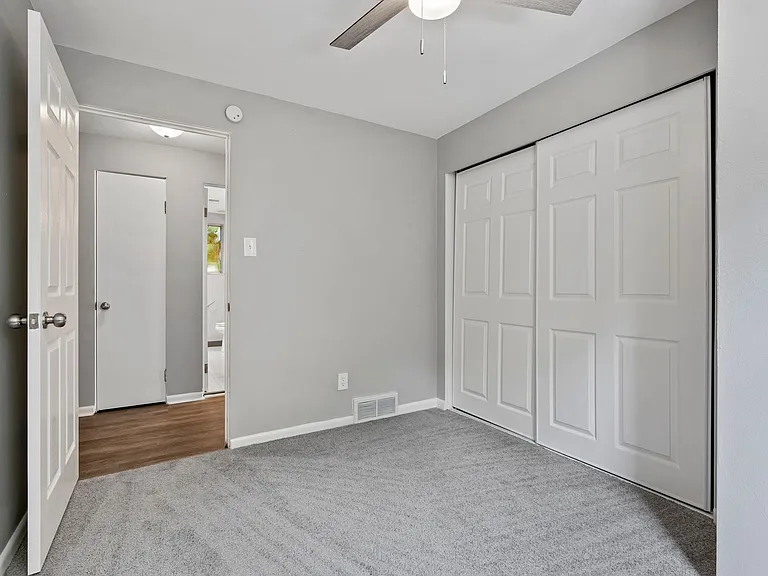 4608 Coleridge Street — Photo 17