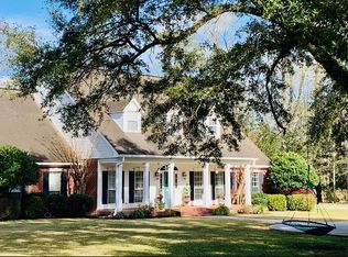 203 Gray Oak Dr, Picayune, MS 39466