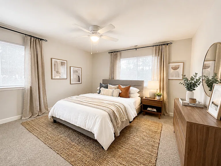 Heritage Village Apartments — Photo 3