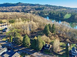 1782 Lewis River Rd, Woodland, WA 98674