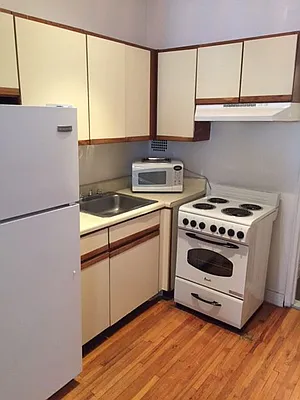 Rented by ALTER REALTY CO INC | media 7