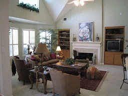 5th image of 11826 Rue La Fontaine Dr