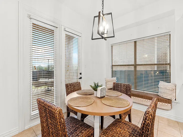1478 Cambridge Dr — Photo 13