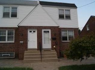 1931 Stanwood St, Philadelphia, PA 19152