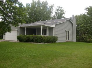 8209 Thomas Ave N, Brooklyn Park, MN 55444