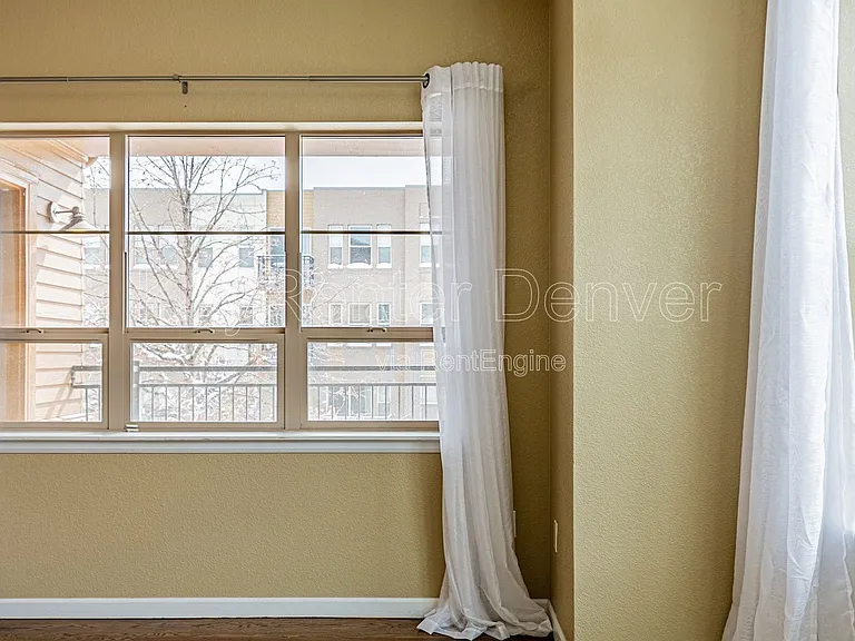 492 S Saulsbury St — Photo 37