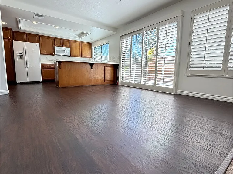 18153 Rustic Ct — Photo 13