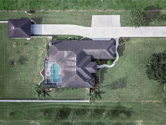 4th image of 7022 Catherine Dr