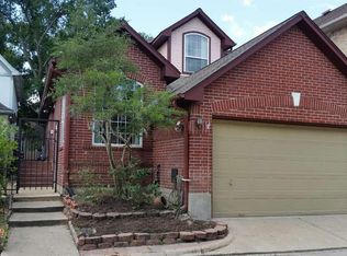 12865 Kingsbridge Ln, Houston, TX 77077