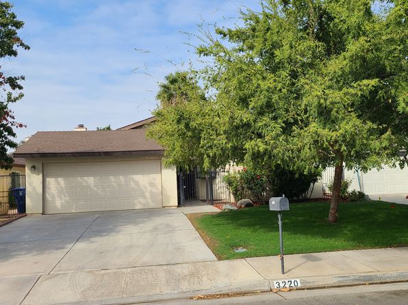 3220 Meadowview Dr