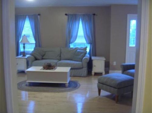 Living Rm