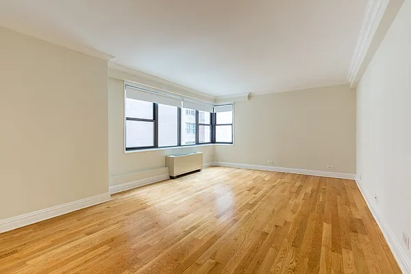 Rented by Stonehenge NYC LLC | media 1
