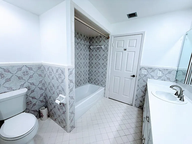 465 SE Naranja Ave — Photo 68