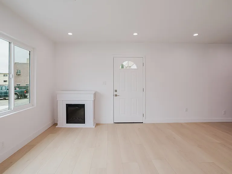 7730 Wyngate St — Photo 9