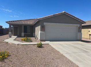 215 W Santa Gertrudis Trl, San Tan Valley, AZ 85143